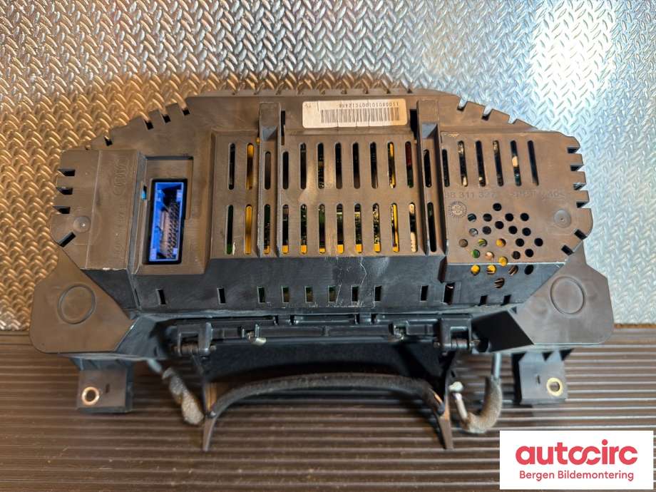 Instrumentpanel til Audi A8 2003-2010 (Type II) (AUDI|4E0 920 900 EX||4E0 920 900 E)