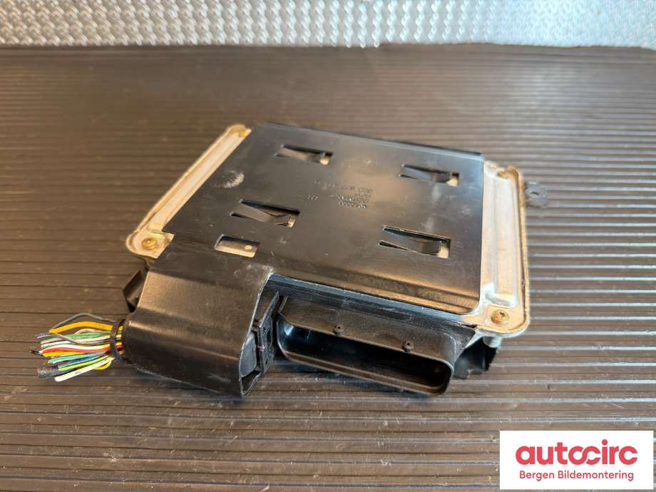 Styreenhet motor til Audi A8 2003-2010 (Type II) (AUDI|4E0 910 560 H||8E0 907 411 H)