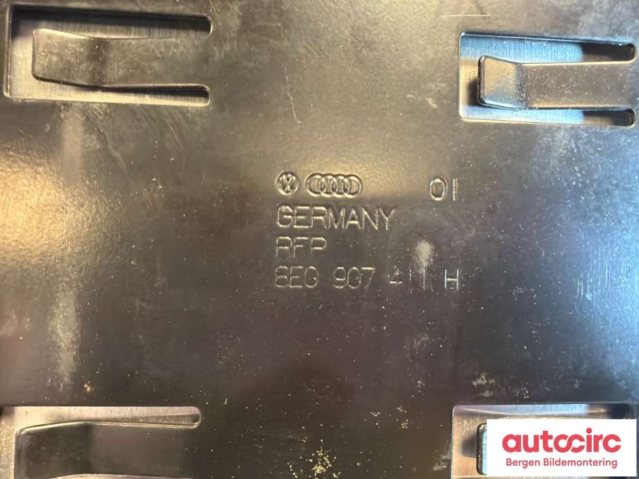 Styreenhet motor til Audi A8 2003-2010 (Type II) (AUDI|4E0 910 560 H||8E0 907 411 H)