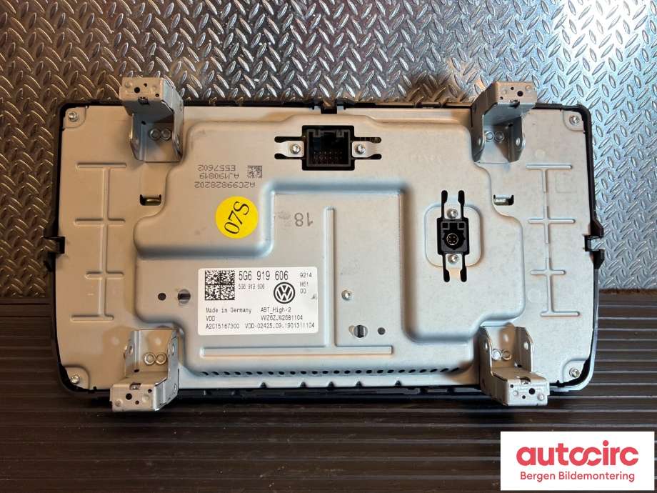 Multimedia display (MCU - Media Controller Unit) til VW e-Golf 2017-2020 (Fase 2) (VOLKSWAGEN|5G0 919 606|)