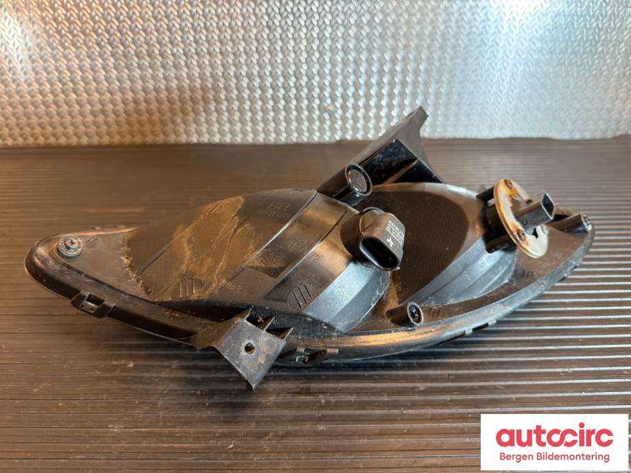 Tåkelykt høyre foran til Hyundai Ix20 2010-2017 (HYUNDAI|92202 1K100|)