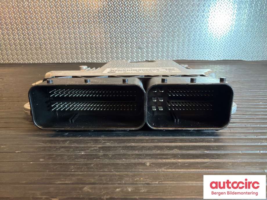 Styreenhet motor til BMW X4 2014-2018 (F26) (F26) (BMW|13 61 8 574 752||8582886)