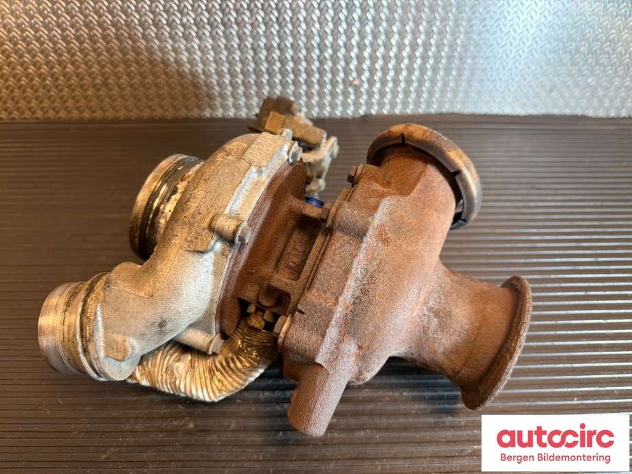 Turbo til BMW X4 2014-2018 (F26) (F26) (BMW|11 65 8 570 083||8 570 083)