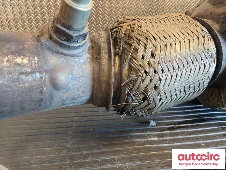 Partikkelfilter til BMW X4 2014-2018 (F26) (F26) (BMW|18 30 8 514 080|)