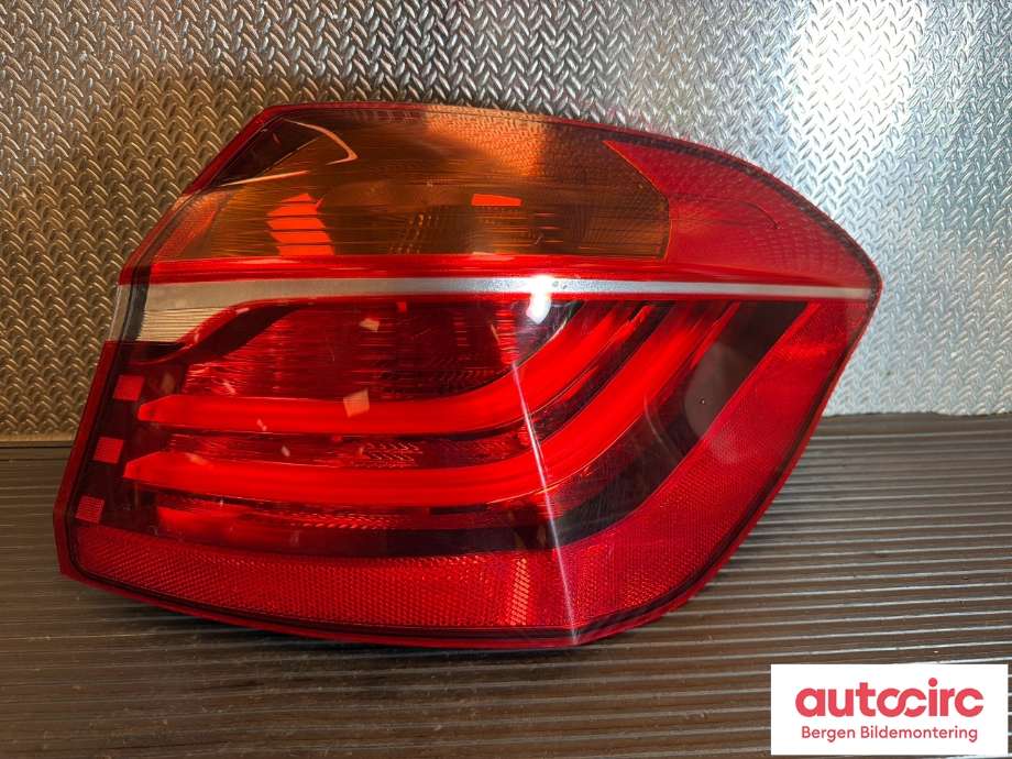 Baklykt høyre til BMW 2-Serie 2014-2021 (F22/F23) (F22/F23) (BMW 225XE IPERFORMANCE|63 21 7 491 338|)