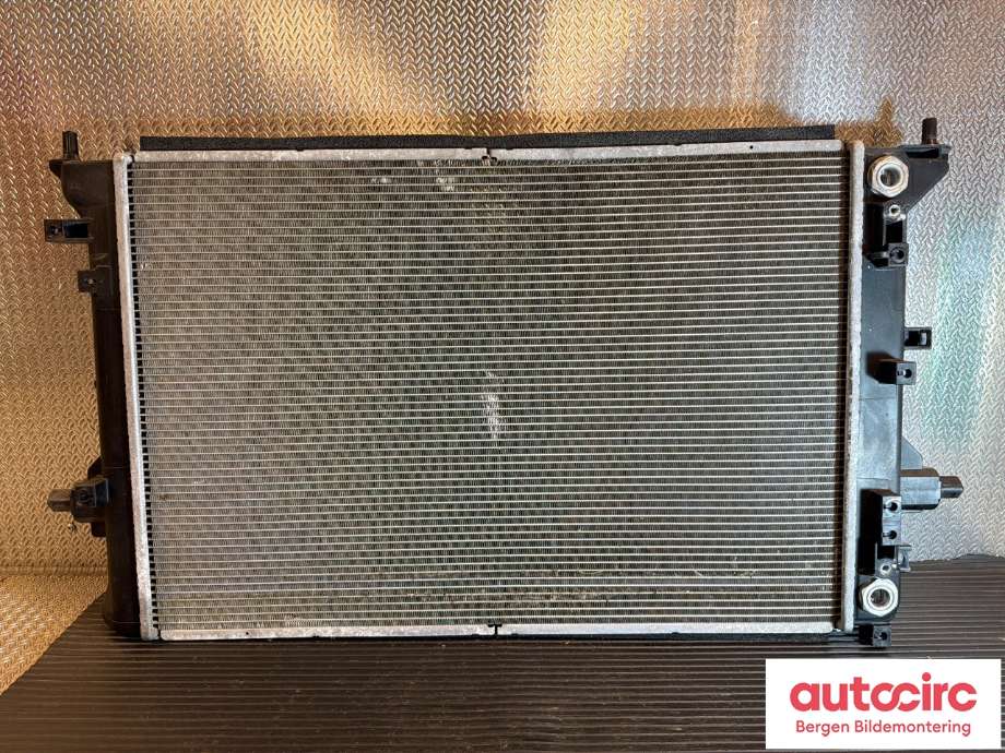 Radiator (automat gir) til Kia Niro, 2021-->>  (KIA|25310K4010)