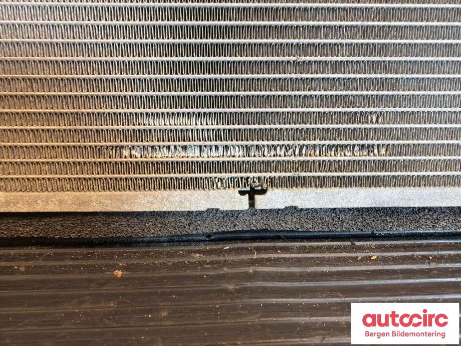 Radiator (automat gir) til Kia Niro 2021-->>  (KIA|25310K4010|)