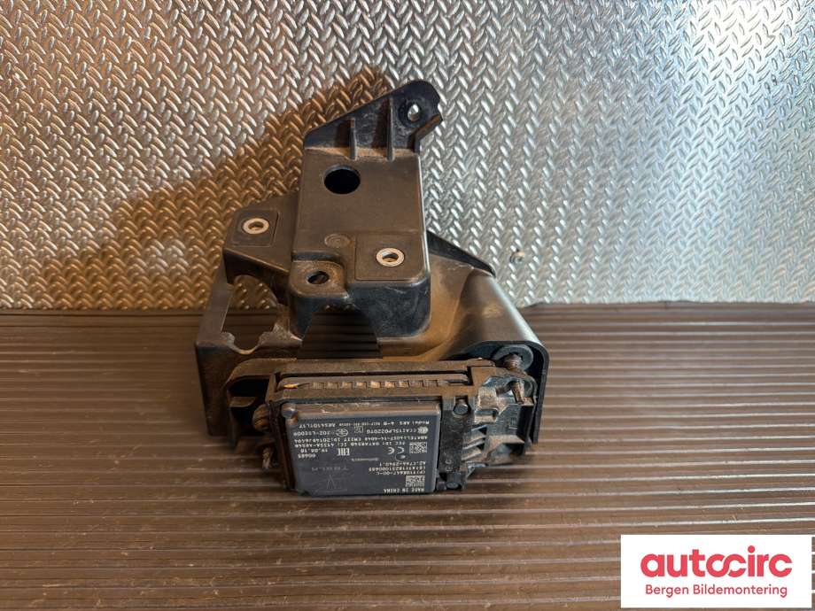 Sensor radar til Tesla Model S 2016-2021 (Fase 2) (TESLA|1108647-00-C|)