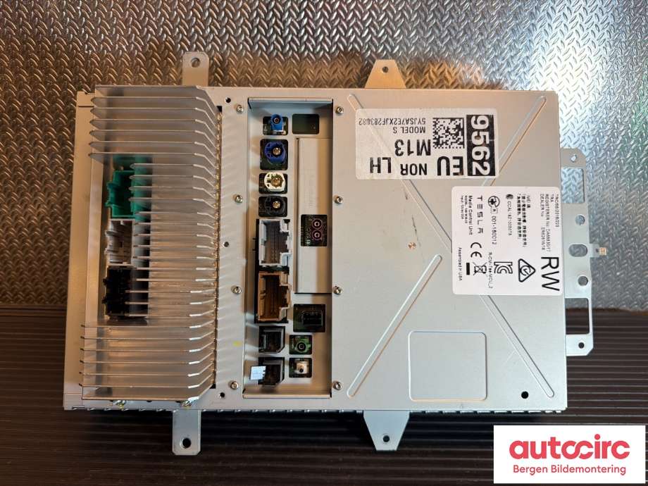 Instrument diverse til Tesla Model S 2016-2021 (Fase 2) (TESLA|1451809-S3-B||1451809-03-B)