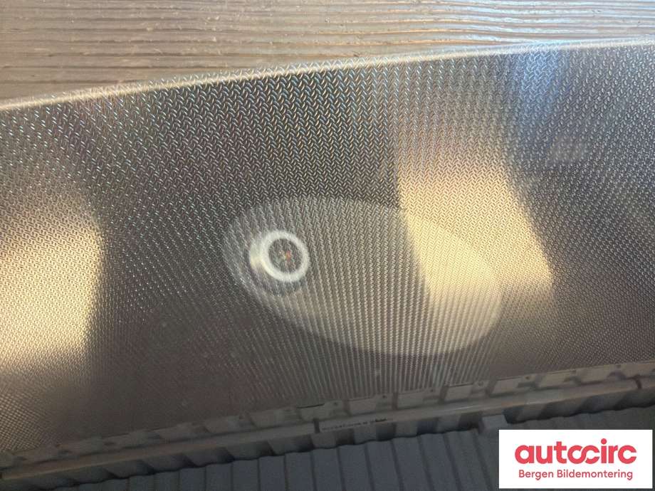 Diverse deler til Tesla Model S 2016-2021 (Fase 2) (TESLA|1092306-00-F|)