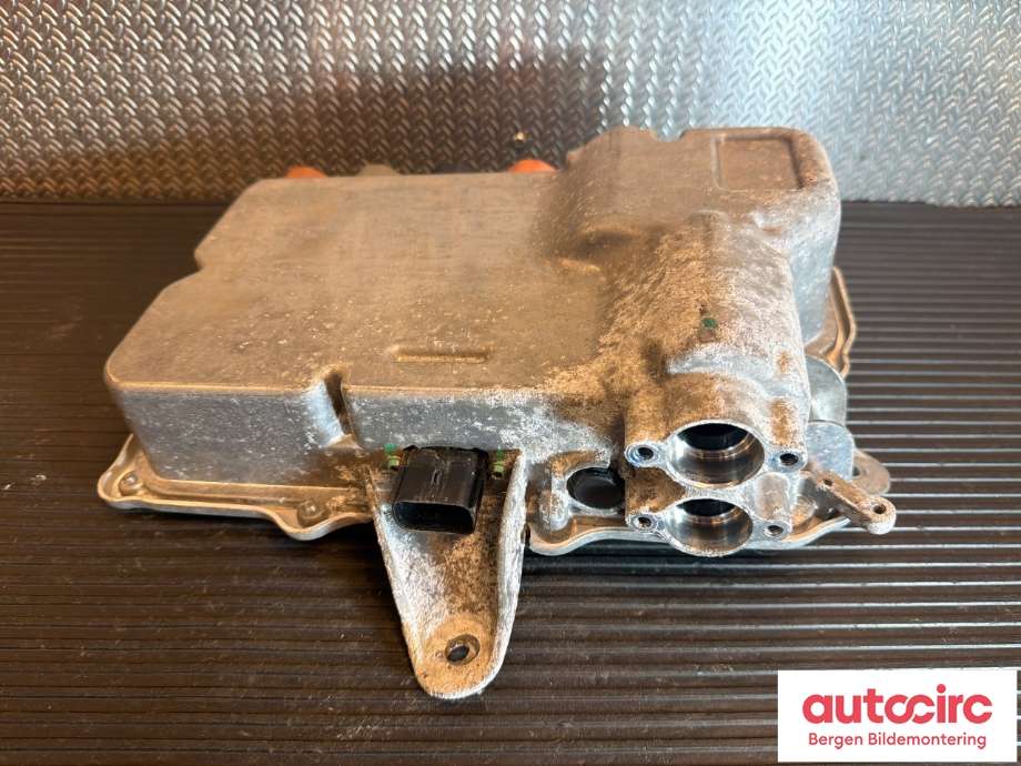 Diverse deler til Tesla Model S 2016-2021 (Fase 2)  (TESLA|1059891-00-B|)