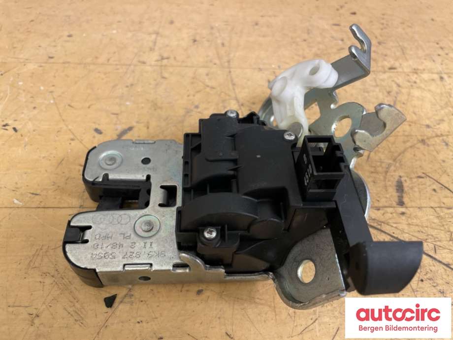 Baklukelås til Audi A1 2010-2014 (Type I, Fase 1)  (AUDI|8R0 827 505|)