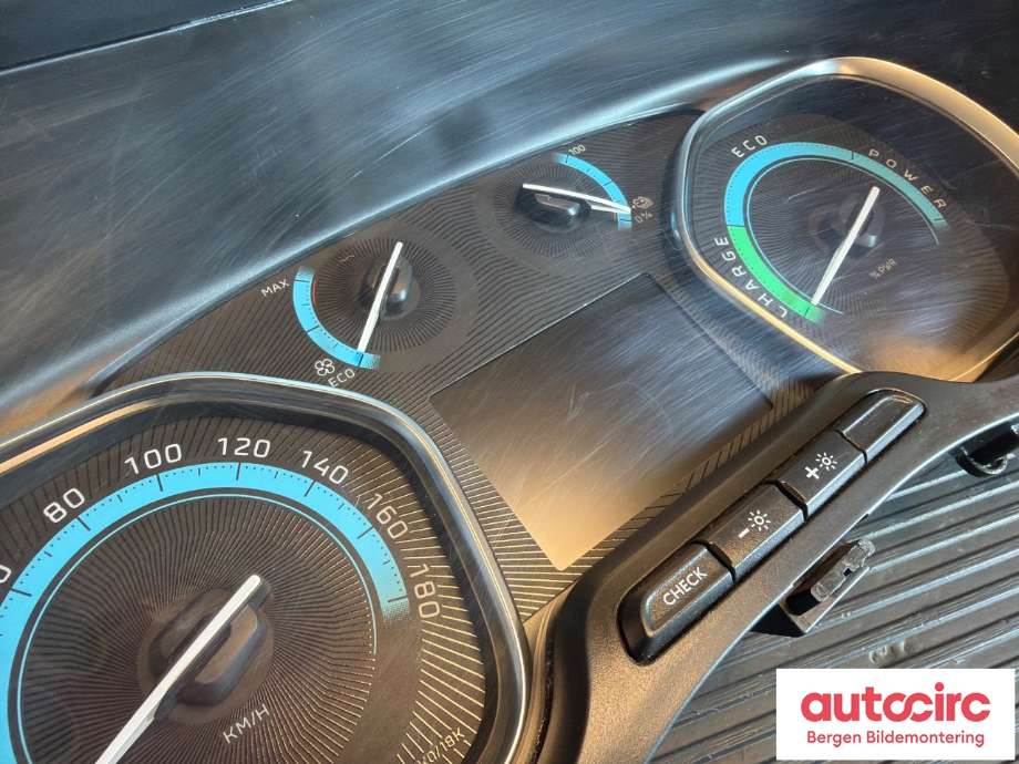 Instrumentpanel til Opel Vivaro C 2020-->> (OPEL|9842116080|)