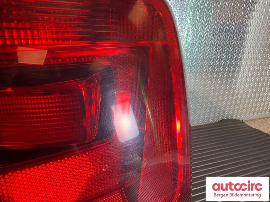 Baklykt høyre til VW Polo 2014-2017 (Type V, Fase 2)  (VOLKSWAGEN|6C0 945 096 K|)