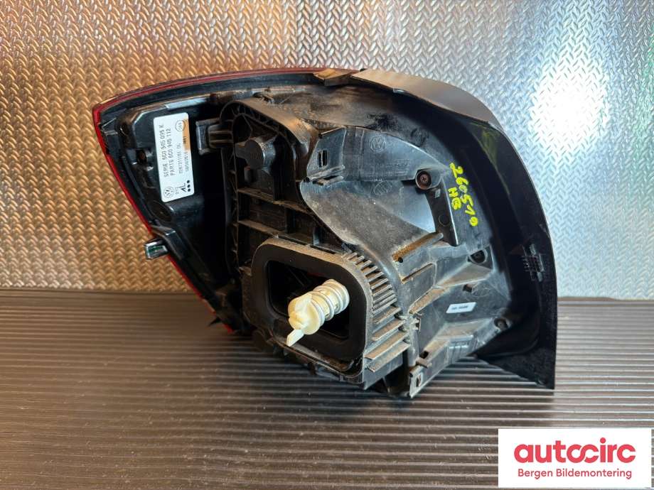 Baklykt høyre til VW Polo 2014-2017 (Type V, Fase 2)  (VOLKSWAGEN|6C0 945 096 K|)