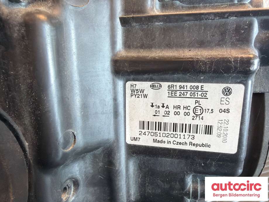 Frontlykt høyre halogen til VW Polo 2005-2009 (Type IV, Fase 2)  (VOLKSWAGEN|6R1 941 008 E|6R1 941 008 F|)