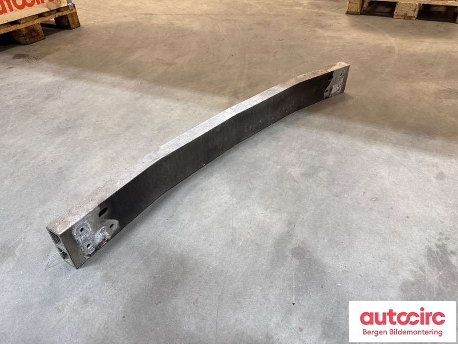 Støtfangerforsterkning bak til Mitsubishi Outlander 2015-->> (Type III, Fase 2) (MITSUBISHI|6410C068|)