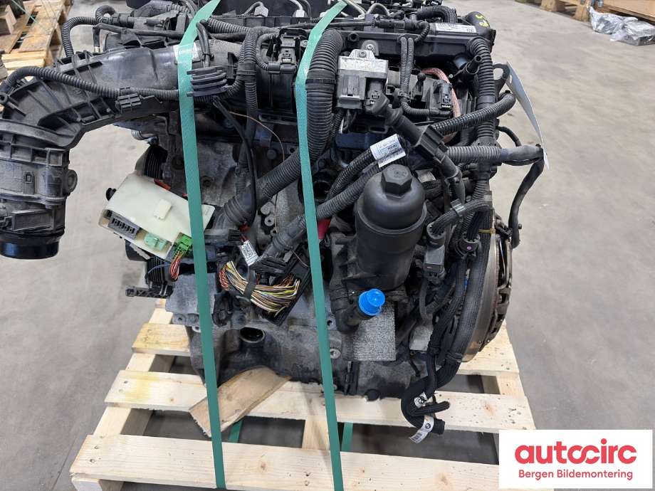 Motor diesel til BMW 3-Serie 2012-2018 (F30/F31/F34) (F30/F31/F34) (BMW|11 00 2 473 150|)