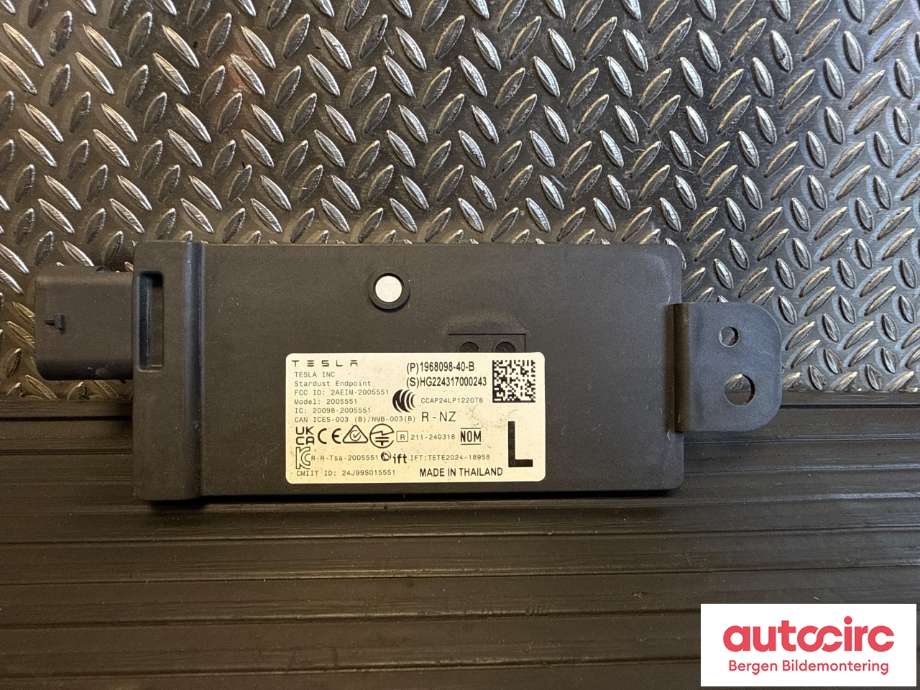 Styreenhet bluetooth til Tesla Model Y 2021-2024 (Type I) (TESLA|1968098-40-C||1968098-40-B)