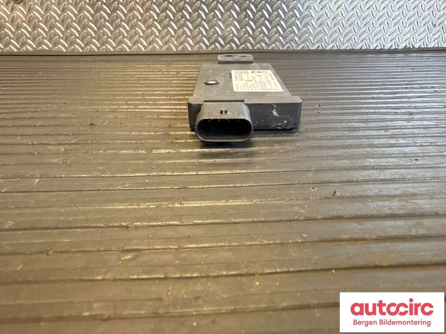 Styreenhet bluetooth til Tesla Model Y 2021-2024 (Type I) (TESLA|1968099-00-C||1968099-00-B)