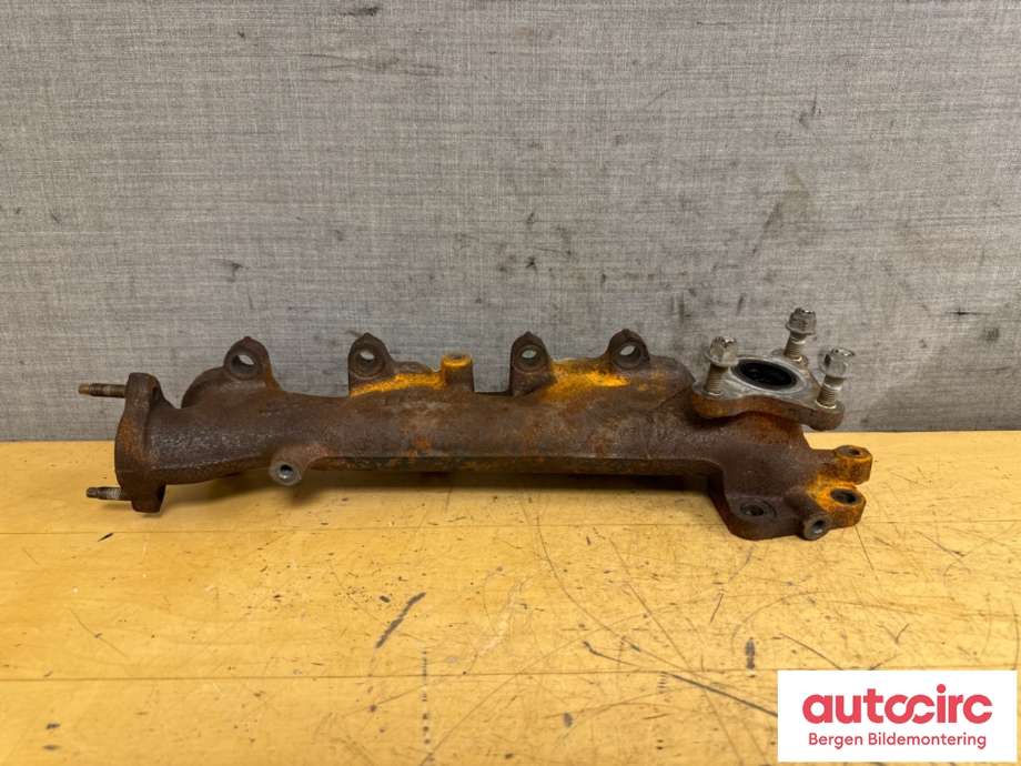 Manifold eksos til Toyota Hilux 2016-2020  (TOYOTA|171410E020||0E020)