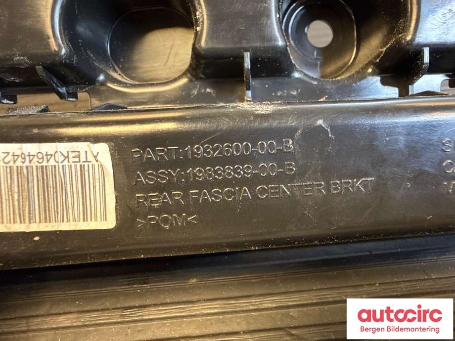 Diverse deler til Tesla Model Y 2021-2024 (Type I)  (TESLA|1983839-00-B|)