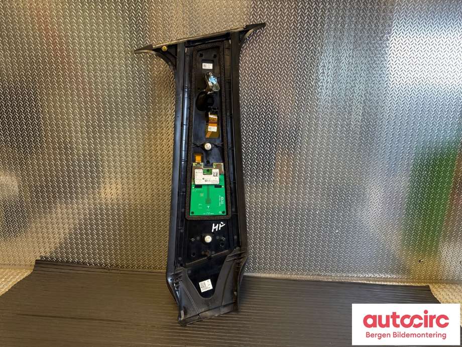 Lister til Tesla Model Y 2021-2024 (Type I) (TESLA|1937558-00-B|)