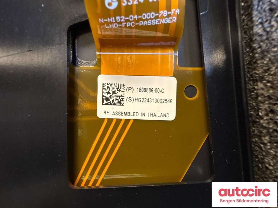 Lister til Tesla Model Y 2021-2024 (Type I) (TESLA|1937558-00-B|)