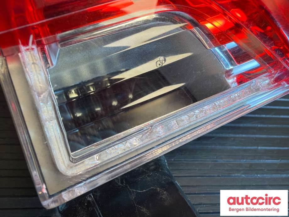 Baklykt venstre indre til Peugeot 2008 2013-2019 (Type I) (PEUGEOT|96 780 744 80|)