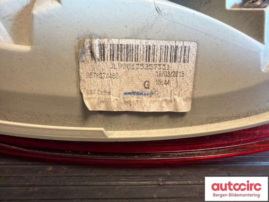 Baklykt venstre indre til Peugeot 2008 2013-2019 (Type I) (PEUGEOT|96 780 744 80|)