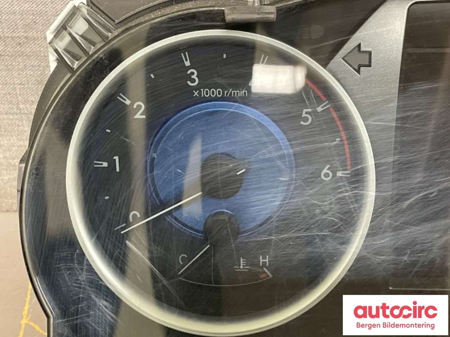 Speedometer til Toyota Hilux 2016-2020  (TOYOTA|83800FC570|83800-FC570-H)