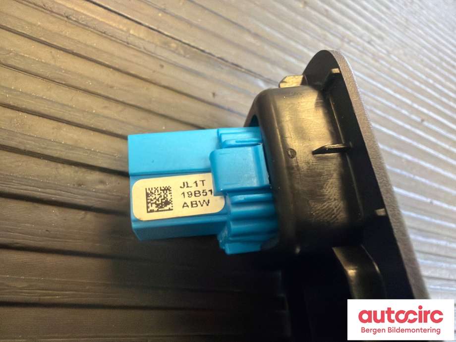 Baklukeåpner motor til Ford Mustang Mach-e 2020-->> (FORD (US)|5543895|)