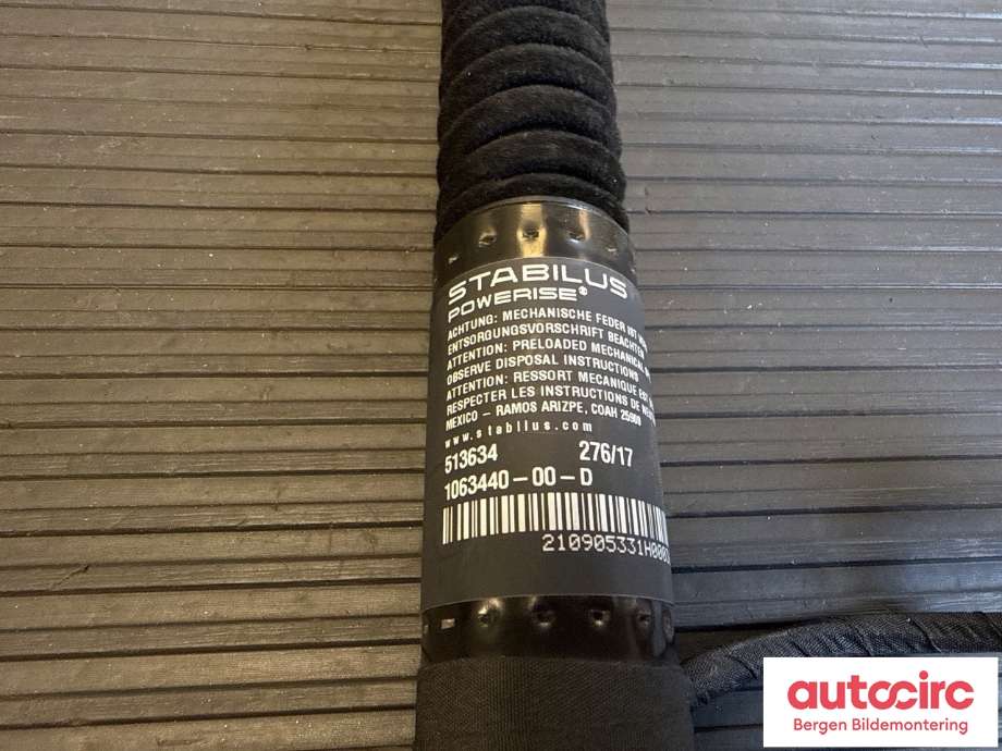 Dørstopper til Tesla Model X 2016-->>  (TESLA|1063440-00-D|)
