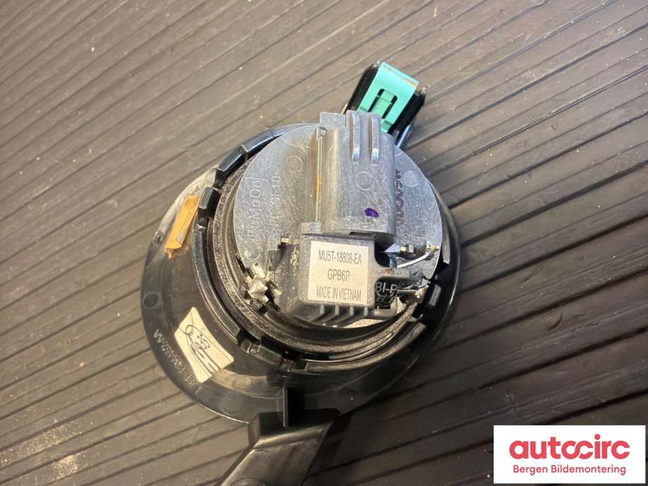 Bilstereo til Ford Mustang Mach-e 2020-->> (FORD (US)|2435665|)