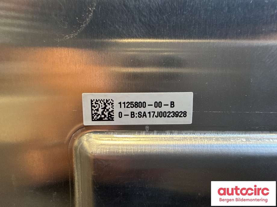 Diverse deler til Tesla Model X 2016-->> (TESLA|1125800-70-C||1125800-00-B)