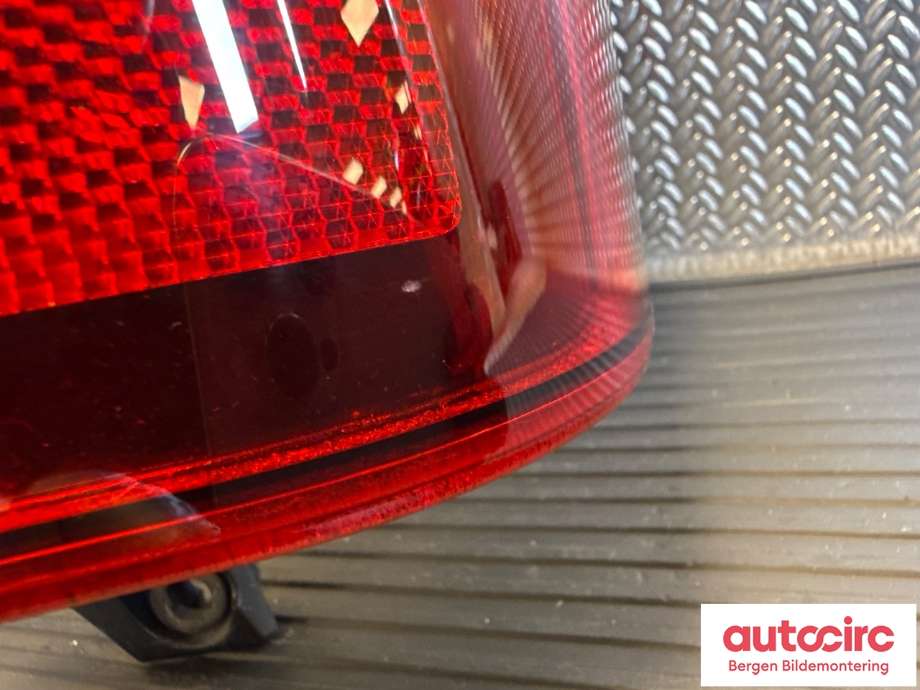 Baklykt høyre til Peugeot Partner 2019-->> (Type III)  (PEUGEOT|98 205 548 80|)