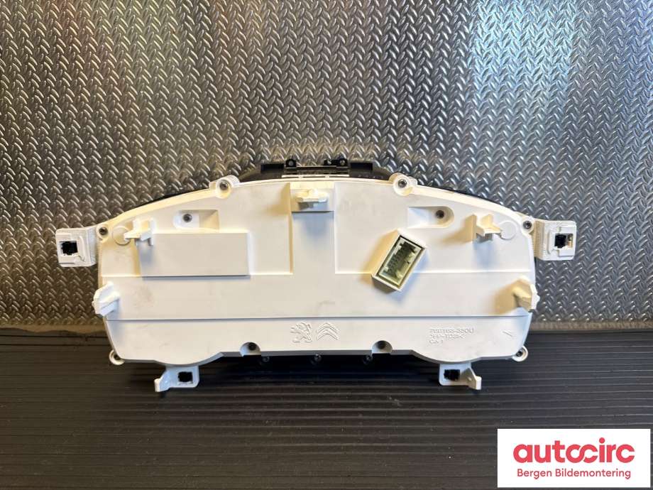 Speedometer til Peugeot Partner 2019-->> (Type III)  (PEUGEOT|98 380 946 80|)