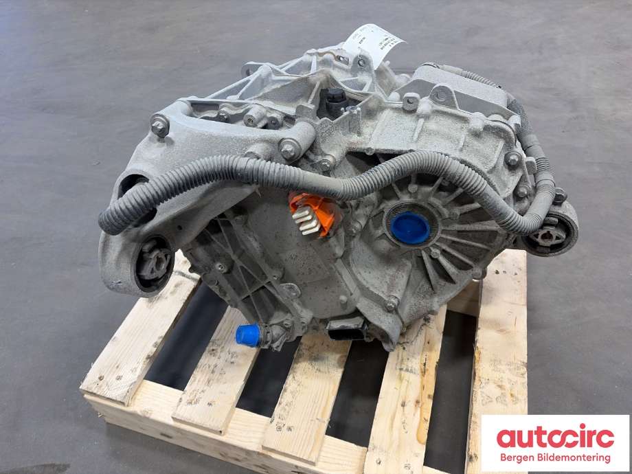 Motor elbil bak til Tesla Model Y 2021-2024 (Type I)  (TESLA|1672095-00-B|)