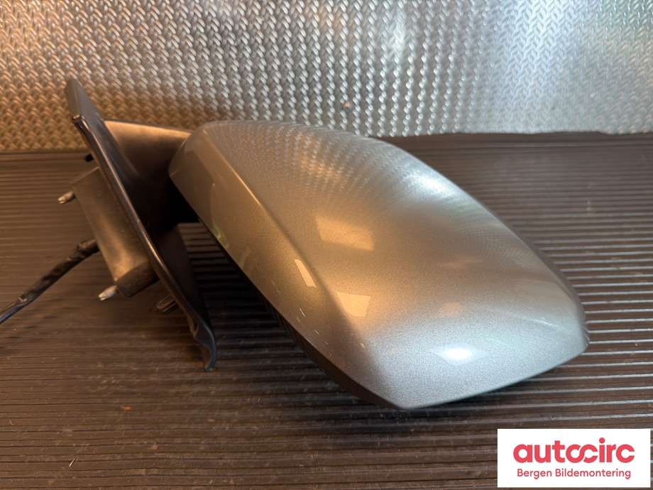 Speil høyre til Nissan NV200 2010-2019  (NISSAN|96301BE10D|)