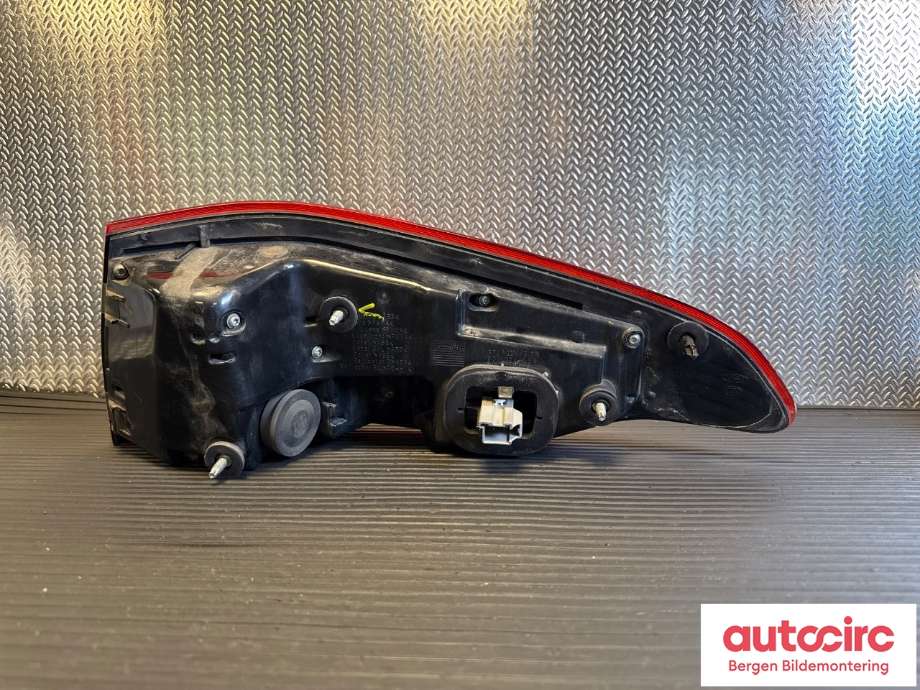 Baklykt venstre til Ford S-Max 2010-2015 (Type I, Fase 2)  (FORD|1712789|AM21-13405-AG|)