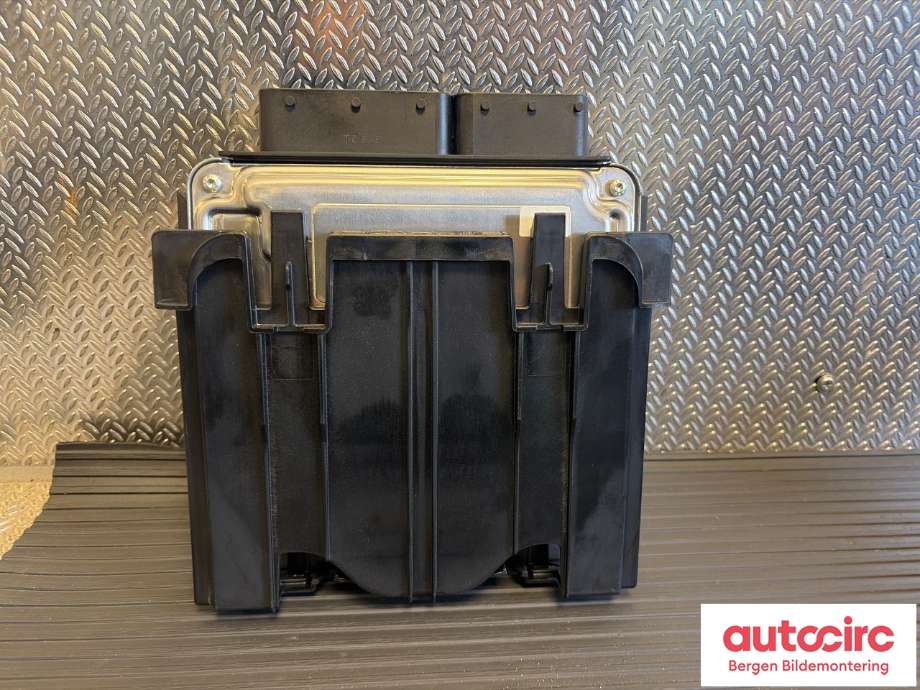 Styreenhet motor til BMW 3-Serie 2012-2018 (F30/F31/F34) (F30/F31/F34) (BMW|13 61 8 473 185|)