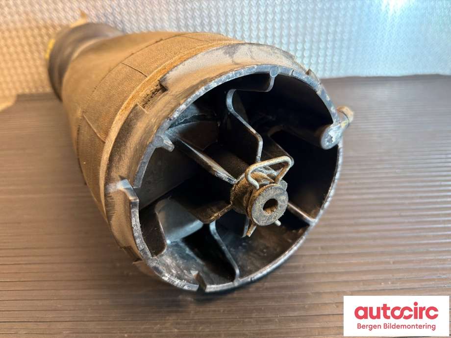 Fjær foran nivå luftpute/belg til Land Rover Range Rover 2013-->> (Type IV) (LAND-ROVER|LR100656|JK525580AB|)