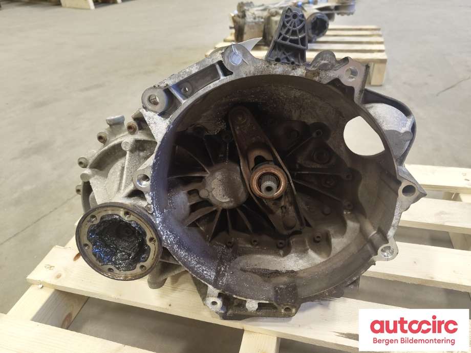 Girkasse manuell 6-trinn til Audi A3 2009-2012 (Type II, Fase 2) (AUDI|0AJ 300 041 J|0AJ 300 042 D|)