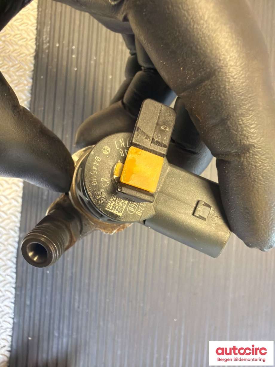 Dyse innsprøyting diesel til BMW 3-Serie 2012-2018 (F30/F31/F34) (F30/F31/F34) (BMW|13 53 8 514 148|)