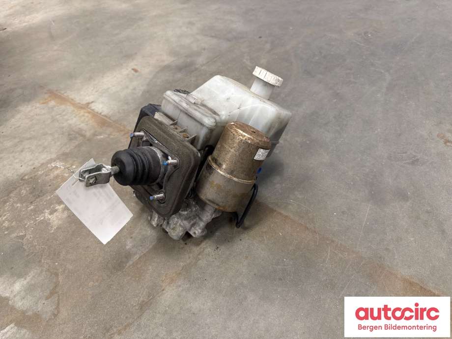 Bremsekraft-forsterker til Mitsubishi Pajero 2007-2016 (Type IV, Fase 1)  (MITSUBISHI|MR569728|)