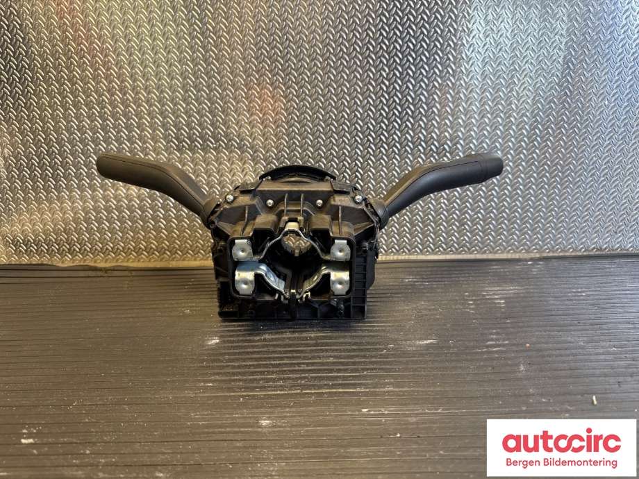 Bryter combi til Mercedes Sprinter 2018-->> (907/910) (907/910) (MERCEDES|A 907 900 75 11|A 907 900 43 02|)