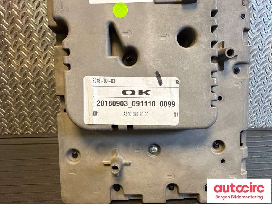 Instrument kjørecomputer til Mercedes Sprinter 2018-->> (907/910) (907/910) (MERCEDES|A 907 900 05 08|A 907 900 17 03|)