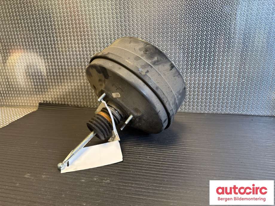 Bremsekraft-forsterker til Mercedes Sprinter 2018-->> (907/910) (907/910) (MERCEDES|A 910 431 09 00|)