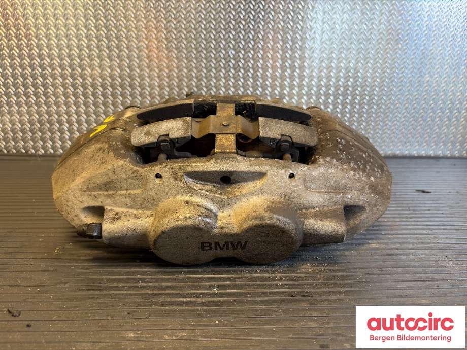 Bremsecaliper venstre foran til BMW 3-Serie, 2012-2018 (F30/F31/F34) (F30/F31/F34) (BMW|34 11 6 865 537)