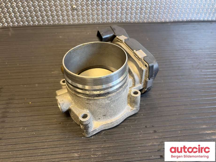 Spjeldhus til BMW 3-Serie 2012-2018 (F30/F31/F34) (F30/F31/F34) (BMW|13 54 7 597 871|)